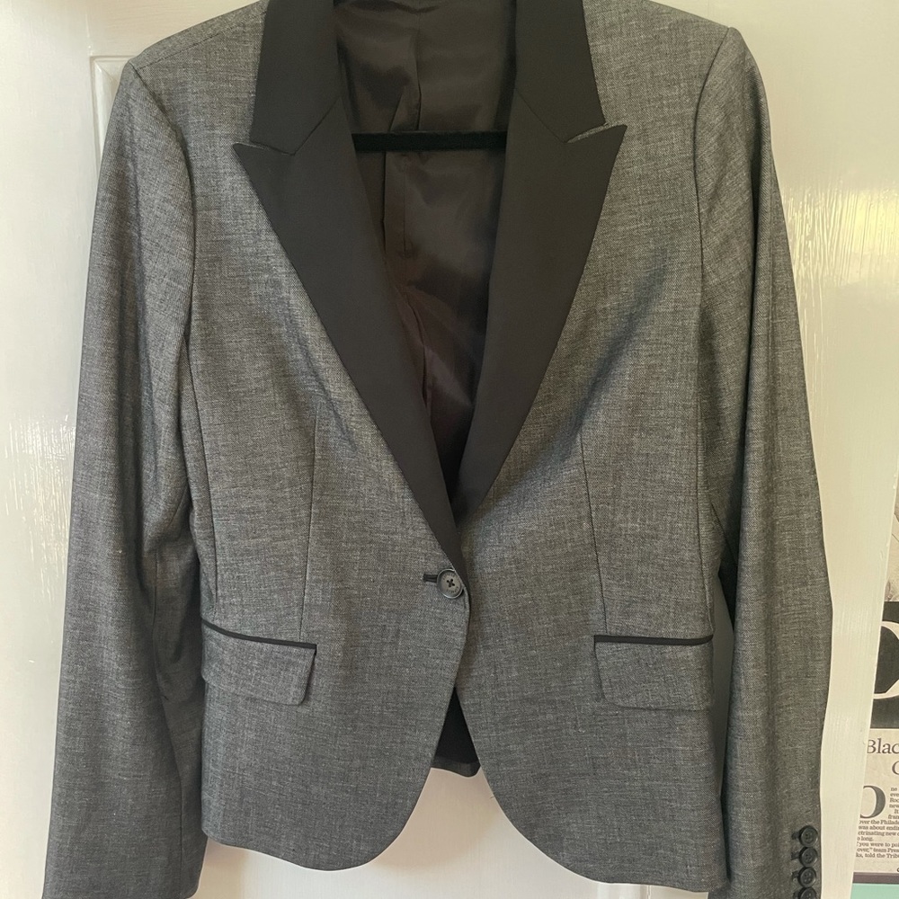 Women’s blazer